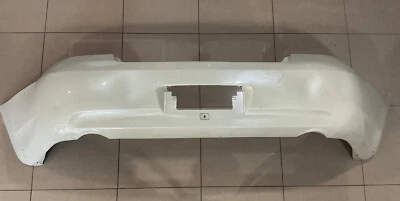 Cubierta de parachoques trasero blanca Infiniti V35 G35X CAPA 2008 Foto 1 de 4