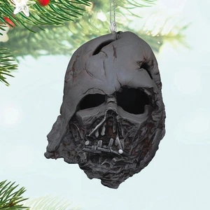 2025 HALLMARK STAR WARS DARTH VADER PYRE HELMET LIMITED EDITION ORNAMENT - Picture 1 of 1