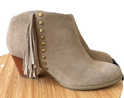 Botín Vionic Beige Tostado Vertical Faros Flecos Western Gamuza Punta Punta 6.5 Foto 1 de 4