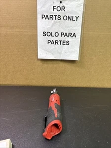 Trinquete inalámbrico Milwaukee M12 2457-20 12V Li-Ion 3/8"" - Piezas P40 - Imagen 1 de 6