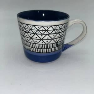 Taza de café Blue Harbor 18 oz azul azteca blanco geométrica escotilla cruzada* - Imagen 1 de 5