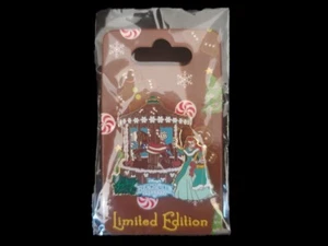 Disney Pin #93436 WDW Lebkuchenhaus - Beach Club Resort - Arielle LE1000 - Bild 1 von 4