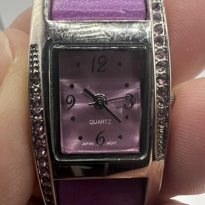 Reloj BWC Tono Plateado Cuadrado Estuche Púrpura Correa Cuero Simulado Foto 1 de 4