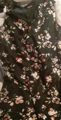 Merona Women’s Size 16 Pullover Dress Black Floral Orange Ruffles Green - Image 1 of 4