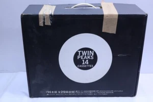TWIN PEAKS 14 CASSETTES VHS Video Tape Kyle MacLachlan David Lynch TV Drama USA - Picture 1 of 9