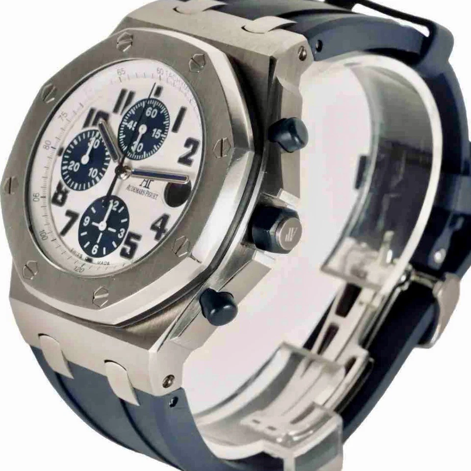 Cronógrafo Audemars Piguet Royal Oak Offshore 26170ST azul marino 42 mm Foto 1 de 4