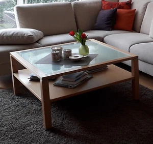 Hülsta Couchtisch Buche Echtholzfurnier, satinierte Glasplatte, 90x90x45 cm - Bild 1 von 3
