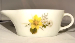 Vintage JAJ Pyrex Autumn Glory Gravy Boat Sauce Jug - Picture 1 of 14
