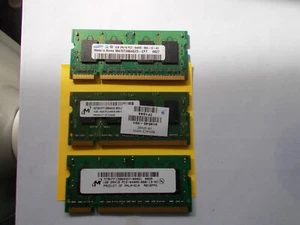 3-GB (3X1GB-RANDOMLY SELECTED, DDR11-1GB-800, PC2-6400S-666, LAPTOP RAM/APR/44DT - Picture 1 of 3