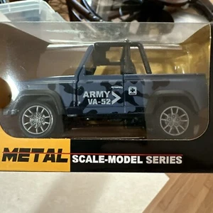 Land Rover Defender - mimetica pressofusa 1/36 - Foto 1 di 5