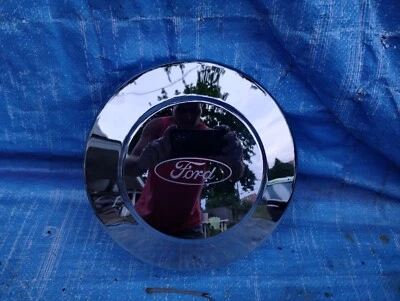 Nuevo Ford F350 F-350 1999-2004 1 tonelada doble delantero cerrado 2x2 tapacubos central de rueda Foto 1 de 4