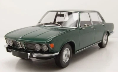 MINICHAMPS, BMW 2500 1968 Verde metallizzato, 1/18,  MNC155029201 - Immagine 1 di 4