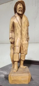 Vintage V Fortin Carving Folk Art Wood Signed Quebec Fisherman - Foto 1 di 6