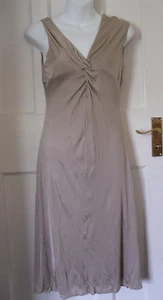 VERSUS VERSACE WOMENS BEIGE ACETATE/NYLON STRETCH DRESS SZ:28/42/UK-8-10(WD19) - Picture 1 of 6
