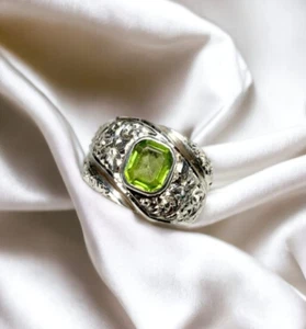 Real Peridot Mens Womens Engraved Ring Silver 925 Unisex Peridot Gift Jewelry - Picture 1 of 4