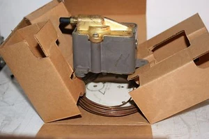 HONEYWELL LP915A-1044 TEMPERATURE SENSOR 0-200 DEGREE 18-1/2FT - Picture 1 of 3