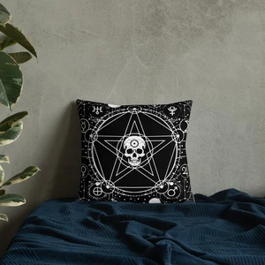 Decoración de Halloween, Almohada KILLSTAR, Decoración Gótica del Hogar, Hogar Gótico, Calavera - Imagen 1 de 4