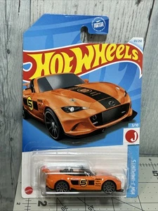 Hot Wheels '15 Mazda MX-5 Miata HW J-IMPORTS - Picture 1 of 3