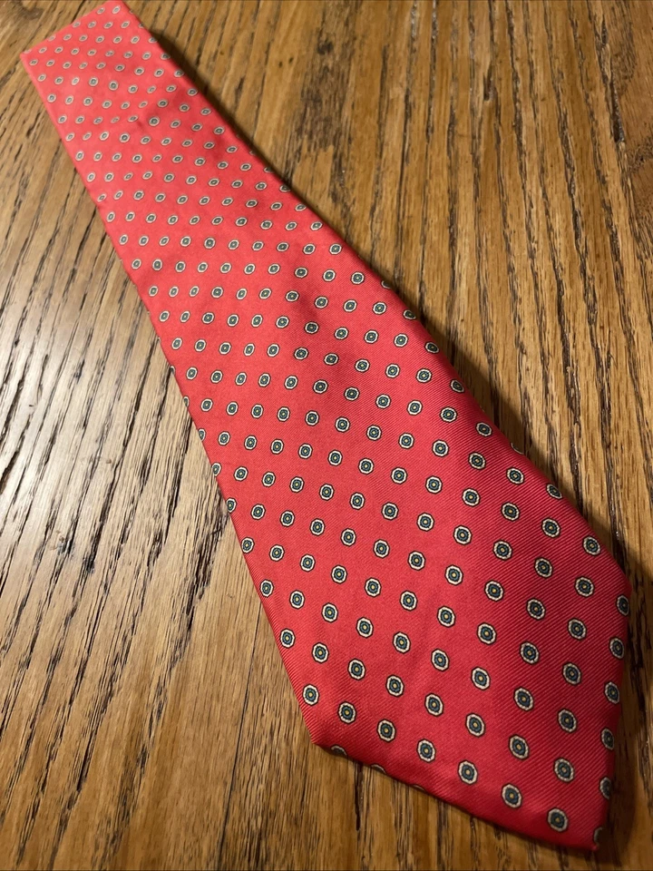 Винтажный EUC Hathaway шелк красный фуляр медальоны галстук мужской США - Изображение 1 из 4