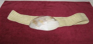 Cinturón de tela amarillo elástico vintage con hebilla grande de 5" - Imagen 1 de 4