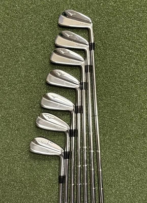 NICE!! MIZUNO MP-20 FORGED IRON SET 4-PW DYNAMIC GOLD TOUR ISSUE X-STIFF $499!! - Image 1 of 4