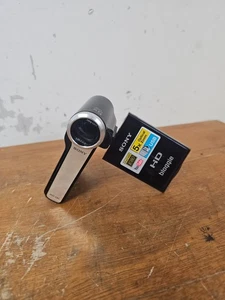 Sony Bloggie MHS-CM5 HD 5.0MP Digital Camcorder Video Camera Working Bare Unit - Picture 1 of 24