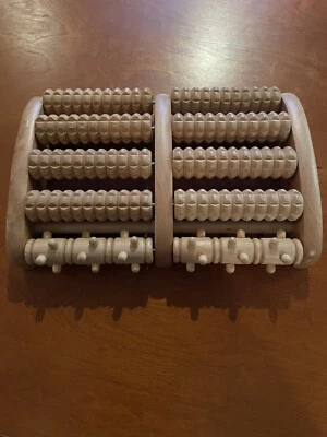 Thera flow wood duel foot massager roller XL relax relieve pain - Image 1 of 4