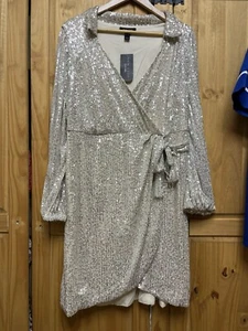 Plus size 20 gold sequin dress - Picture 1 of 8