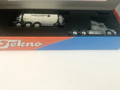 1/50 Tankcargo Scania Torpedo 3er Serie Tankcontainer Tekno 76882 - Image 1 of 4
