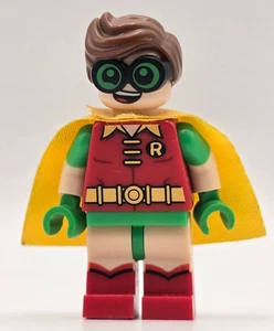 LEGO Batman Movie Robin Smile / Scared Pattern Minifigure Minifig sh0315 Used - Picture 1 of 2