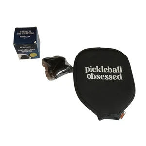 Pickleball Obssessed grau Paddelabdeckung + 2 Retriever mit Saugnäpfen - Bild 1 von 4