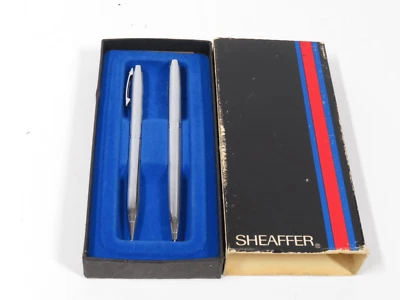 Bolígrafo y lápiz mecánico Sheaffer vintage de punto blanco Foto 1 de 3