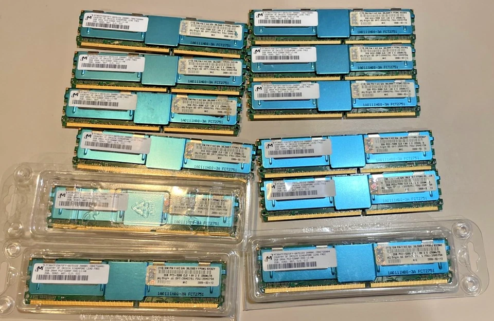 IBM 2GB PC3-5300 CLS5 1.8V OPT:39M5791 FRU:39M5790 Country of Origin Singapore - Image 1 of 4