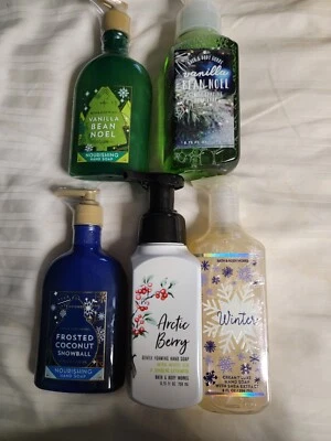 BATH&BODY WORKS HAND SOAPS VANILLA BEAN NOEL,ARCTIC BERRY,WINTER,FROSTED COCONUT - Image 1 of 4