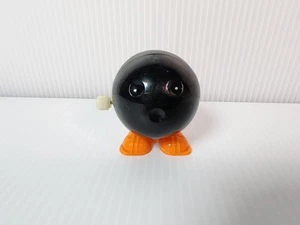 Tomy Aufzieh Bowling Ball Walker Spielzeug Vintage 70er-80er Taiwan funktioniert super - Bild 1 von 3