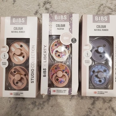 Baberos Chupetes Nuevos en Caja  Foto 1 de 4