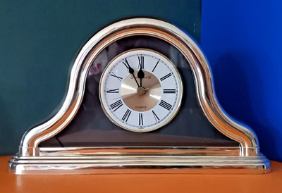 RELOJ LONDRES CUARZO EFECTO ORO MARCO NO FUNCIONA TAIWÁN TOCHIGI TOKEI JAPÓN Foto 1 de 4