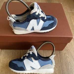New Balance 327 New-B Hook & Loop hellblau grau Kinder Kleinkind Größe 7 EU 24 - Bild 1 von 5