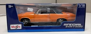 Maisto 31885 1965 Pontiac GTO Orange Diecast Model Car 1/18 Scale - Picture 1 of 9