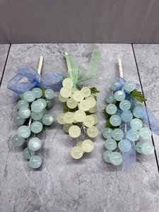 Vintage MCM Grape Cluster Lot Of 3 Blue White Acrylic Lucite 10” Over 60 Grapes - Picture 1 of 9