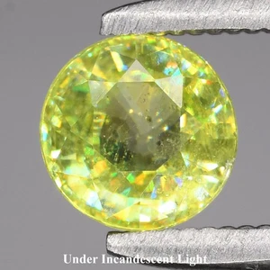 π 0.68ct 5.2mm Round Natural Yellowish Green Sphene - High Luster Madagascar - Picture 1 of 5