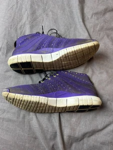 Nike Free Flyknit Chukka Hyper Grape scarpe da ginnastica da uomo taglia UK 8 viola giallo Lakers - Foto 1 di 7