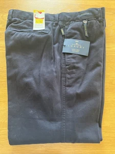 Men’s Marks And Spenser Navy Blue Harbour Luxury Trousers 38w 29L BNWT - Picture 1 of 4