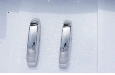 Para-choque traseiro Triumph TR3A novo - Imagem 1 de 3