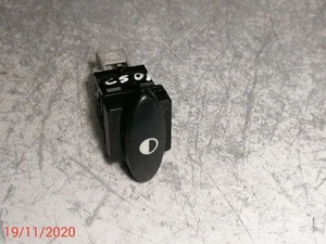 Citroen C5 Interior lighting switch 96409529ZL used 2001 LHD - Picture 1 of 6