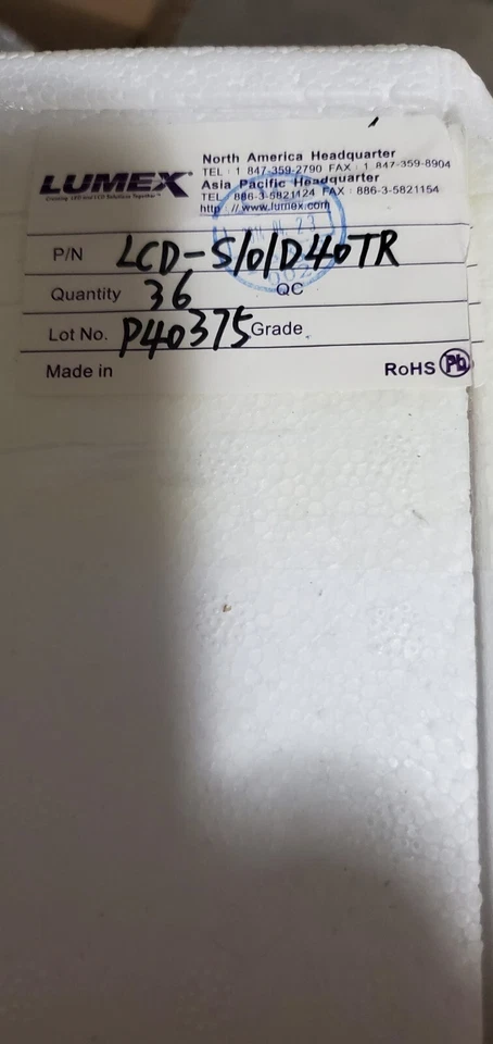 NEW 36 PACK-LUMEX LCD-S101D4OTR NUMERIC DISPLAY MOD-1 DIGIT,4.0 CHARACTER HEIGHT - Image 1 of 3