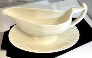 Spode's MANSARD Crema GRAVY con PLACA INFERIOR EN MUY BUENA CONDICIÓN - Imagen 1 de 3