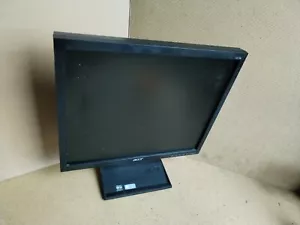 Acer V173 B Monitor LCD VGA 17" senza alimentatore incluso 6D12 - Foto 1 di 8