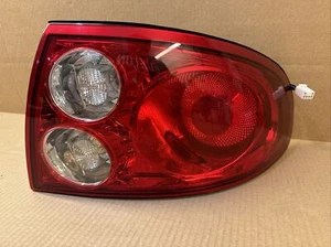 Holden MONARO V2 Right Tail Light Coupe Genuine 92094521 92160162 - Used - Picture 1 of 10