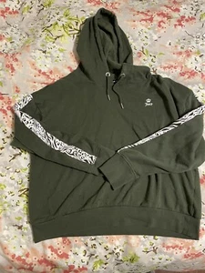 JUICY COUTURE Cropped Sweatshirt Medium Green Oversized Hooded Soft Animal Print - Picture 1 of 7